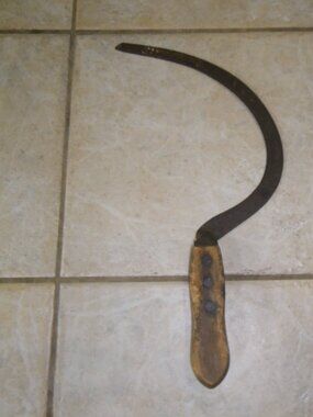 Vintage Antique Village Blacksmith Farm Hand Scythe Sickle Rustic Home Decor